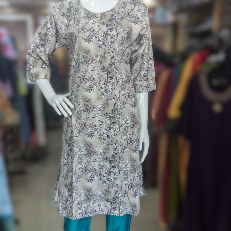 KURTHI | A Line